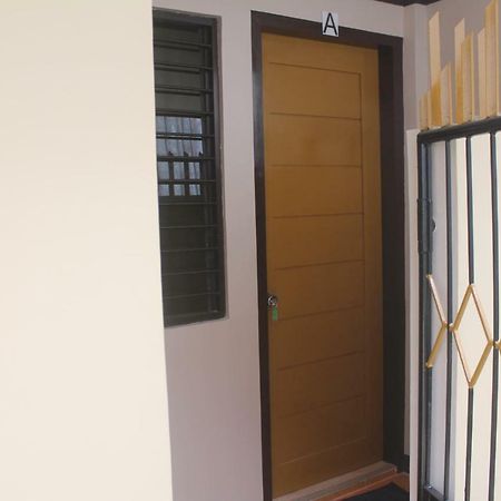 Mikaela'S Place Libaong Экстерьер фото